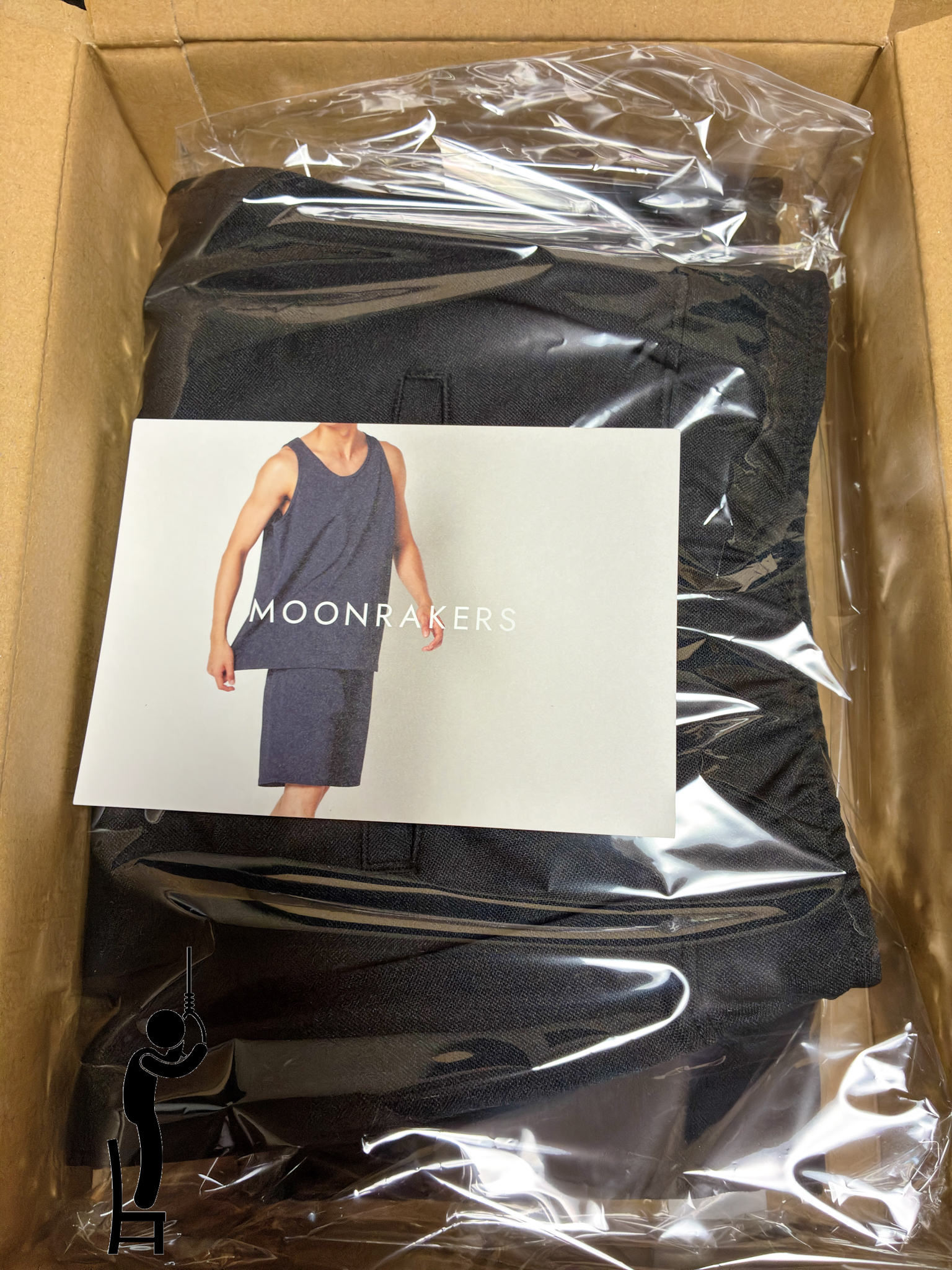 クラウドファンディングで出資していたMOONRAKERSのムーンテック・ショートパンツが届きました
